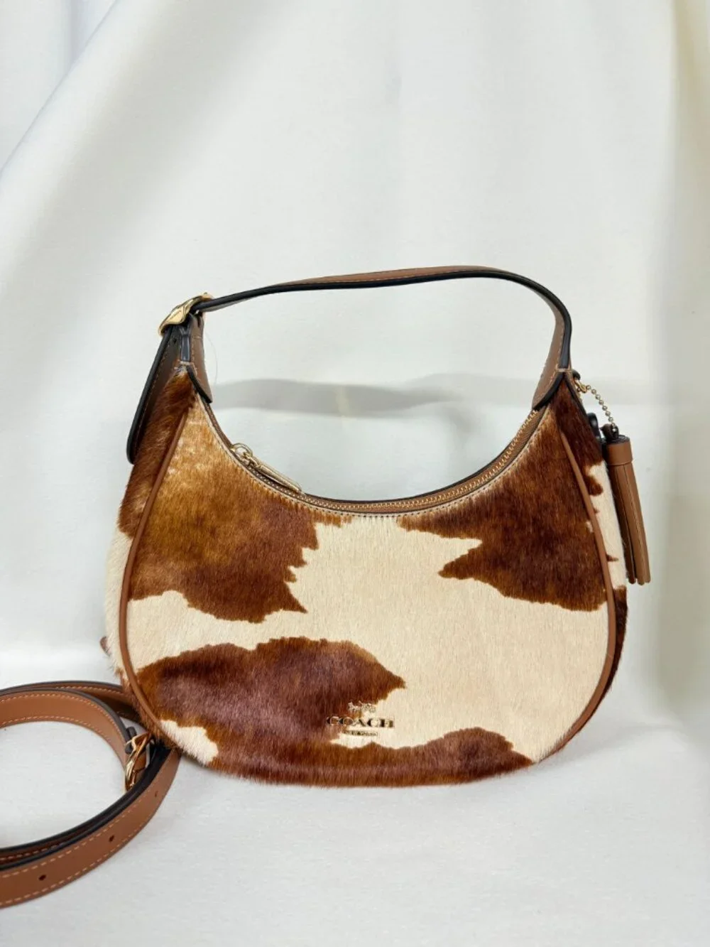 coach Emily Shoulder Bag In Haircalf With Cow Print cdx23